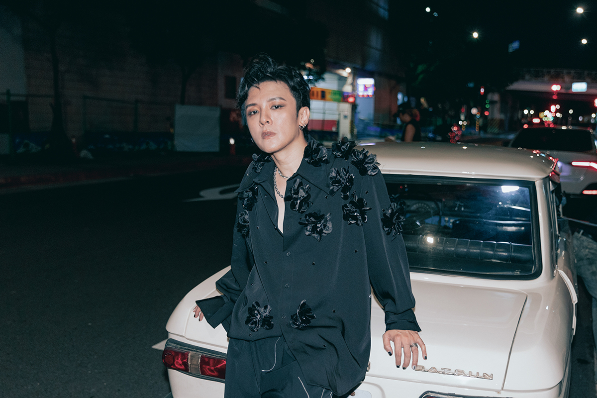 【車勢星聞】金志遙回歸歌手身分推出單曲《你身邊的人不是我》。(圖:心動娛樂提供)