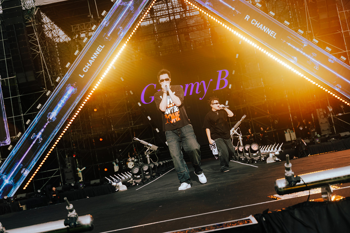 【車勢星聞】隨後登場的 Gummy B，以〈DESERVE〉、〈ALL WELL〉、〈叛逆期〉等歌曲展現新生代饒舌實力。(照片提供：本色音樂)