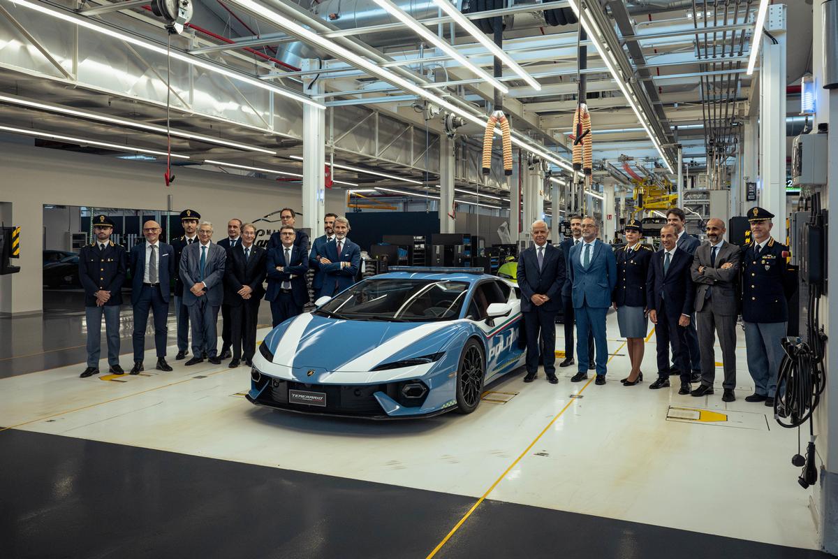 義大利警方購入Lamborghini Temerario擔任運送器官與器材等緊急運送任務。