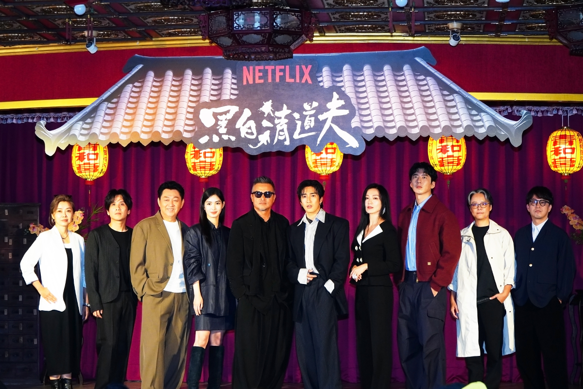 【車勢星聞】影音／Netflix全新影集《黑白清道夫》舉辦上線記者會還原劇中神祕「青和宮」。（圖：車勢星聞）