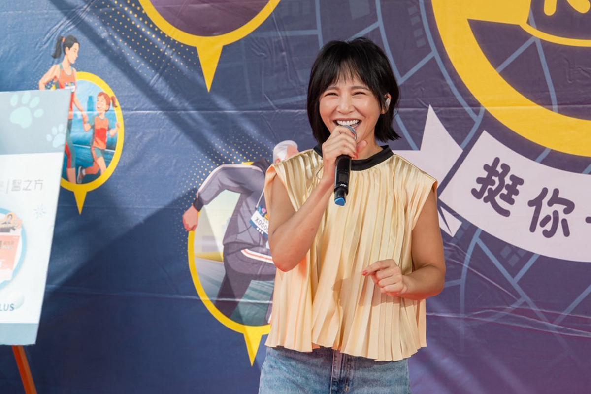 【車勢星聞】Toyota Run台中視障場開跑，梁文音為公益獻聲。（圖：Toyota Run提供）