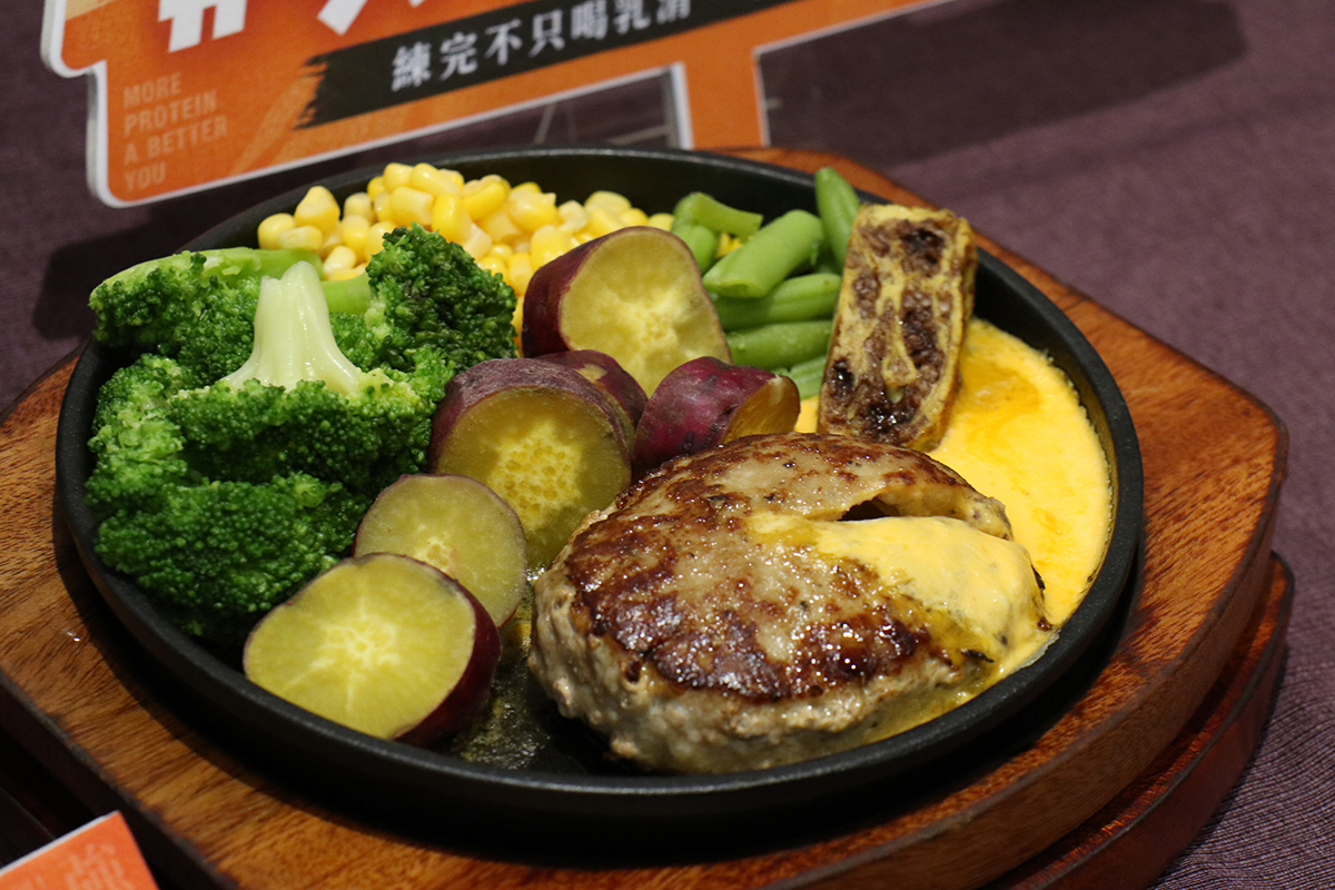 有菜單／肉的長谷川、戰神MARS聯名「最強後勤」推出四款高蛋白套餐。（示意圖）