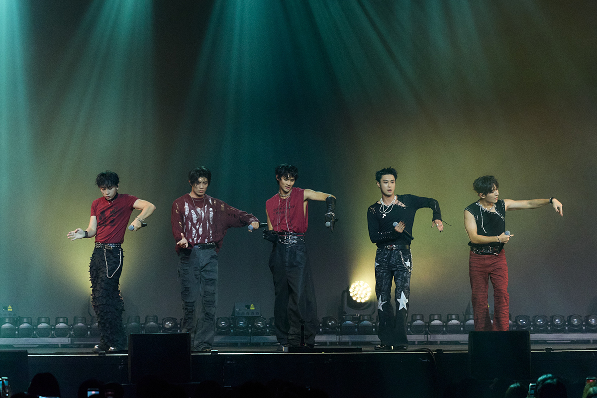 【車勢星聞】FEniX全員歸隊辦Fan Concert，演唱會、新專輯進度全說了。（圖：華納音樂X寬宏藝術提供）