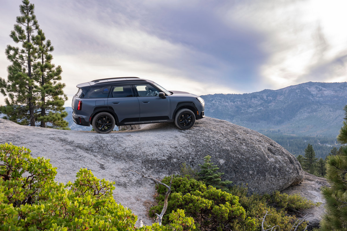 Mini推出高度加高的Mini Countryman Untamed Edition。