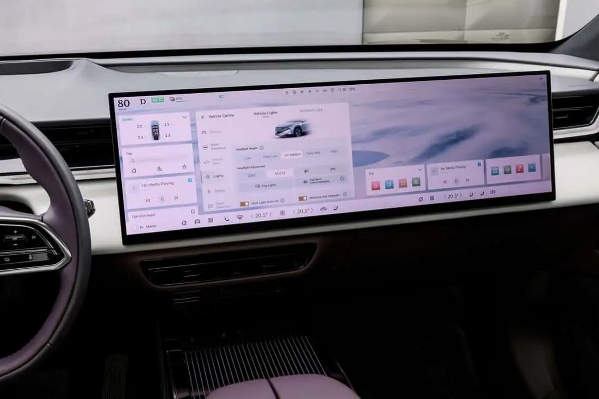 CX-6e車外廣播系統並無設置過濾機制，因此駕駛可以輸入任何文字、髒話或廣播飆罵。