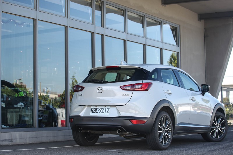 以Mazda2基礎衍生,CX-3切入近年來都會中大星其道的小型跨界休旅級距。