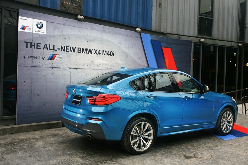 X4 M40i堪稱X4 M出現前車系性能當家。
