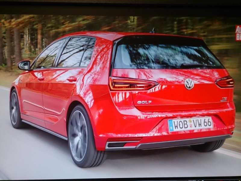 車尾假想圖就與現行車款比較接近
