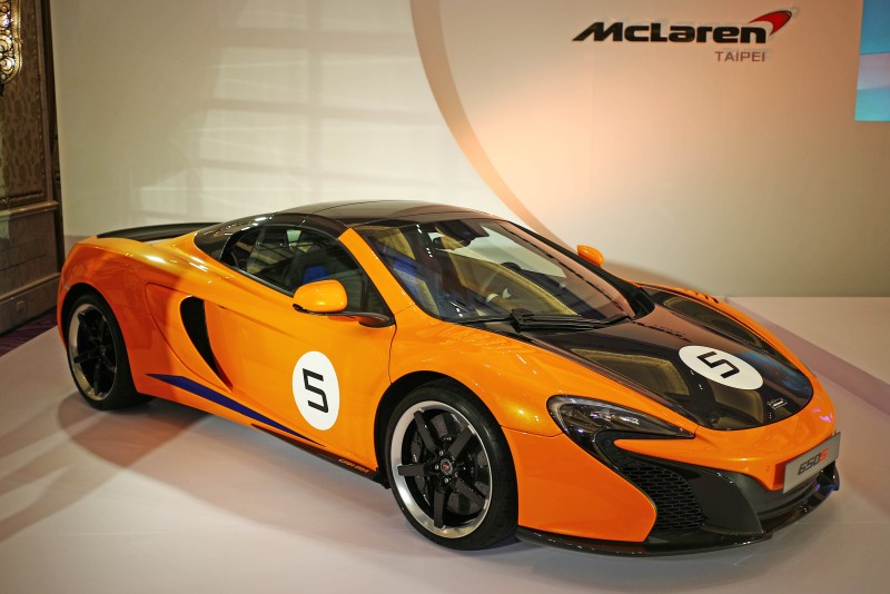 為慶祝1966年Can-Am大賽開辦的50週年,McLaren客製化部門MSO以當時的McLaren Can-Am賽車設計為主題,以McLare