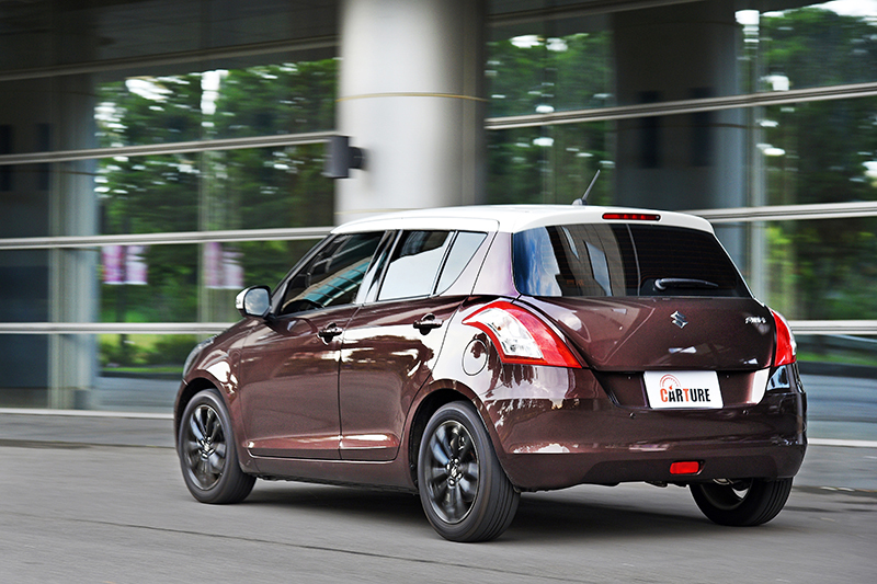SUZUKI SWIFT 2 Tone特仕版同樣具備輕盈靈巧的動態反應,同時也兼顧了舒適乘坐性格。