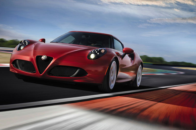 • Alfa Romeo 4C Coupe