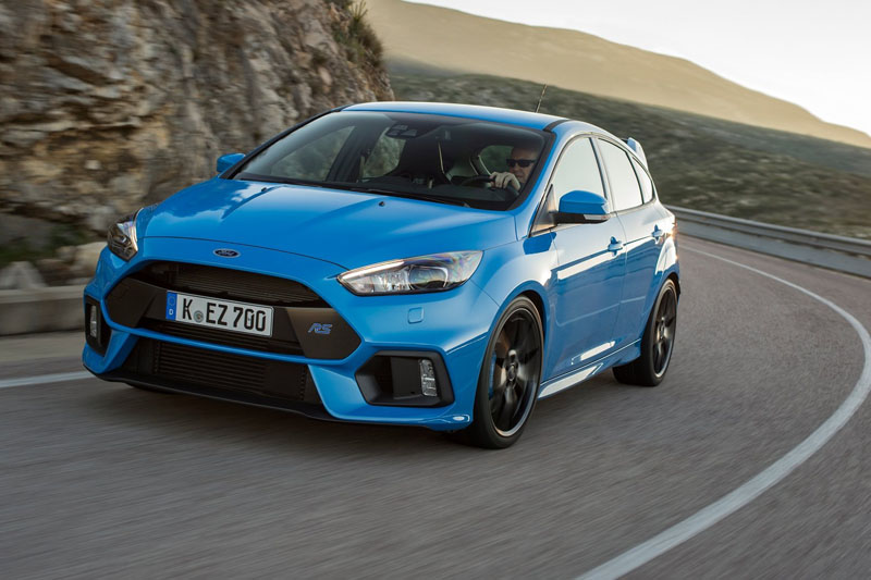 • Ford Focus RS