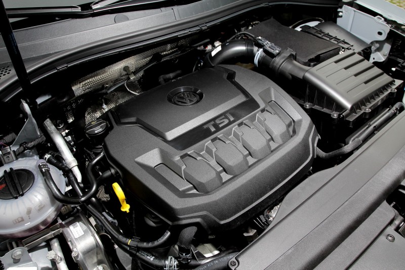Tiguan 330 TSI Highline的2.0L TSI渦輪增壓汽油引擎擁有180hp/32.6kgm大動力,可於7.7秒完成百公里加速