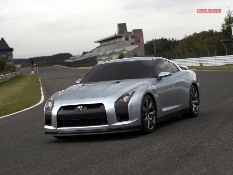 眾多版本中我還是最愛05年的GT-R Prototype,大燈往下延伸到氣壩的淚痕設計我認為相當有獨創性,可惜這樣造型未曾出現在任何量產GT-R上