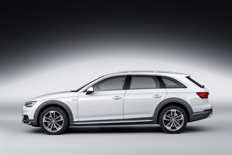 全車同樣以黑色防刮飾板圍繞,A4 Allroad Quattro比例剛好
