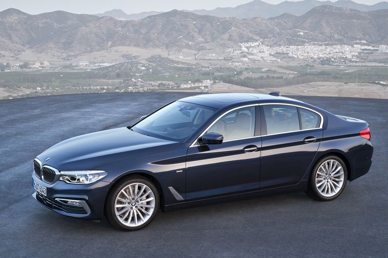 全新BMW 大5系列搭載Luxury Line風格套件。