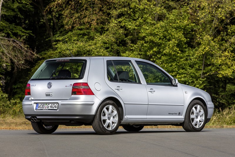 Golf Mk4尾燈造型與寬闊C柱有著說不出的契合
