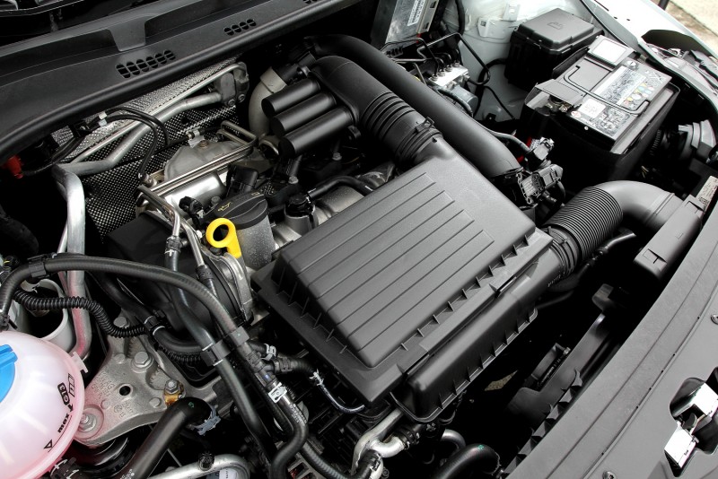 Skoda Repid試駕車搭載1.4升TSI渦輪增壓引擎,可輸出125hp/5000rpm最大馬力與20.4kgm/1400~4000rpm最大扭力。