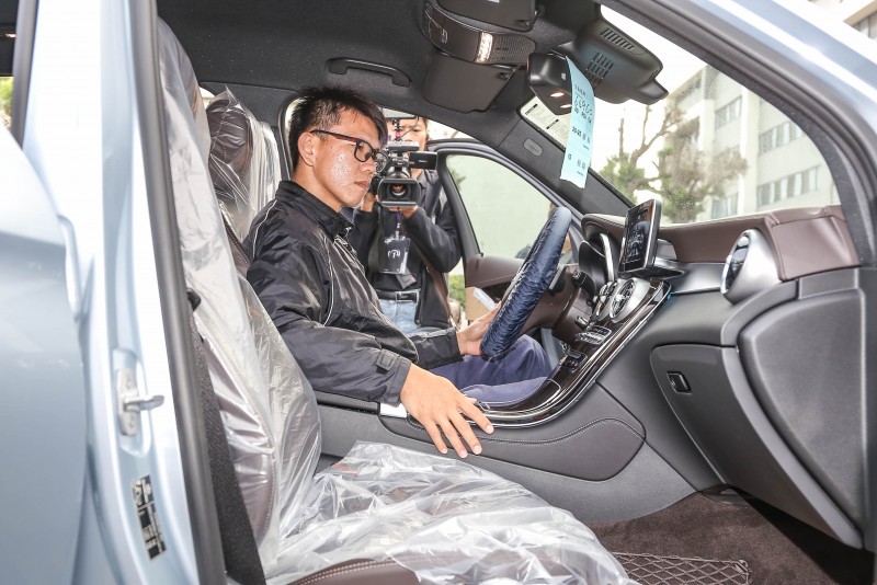 第三站為電系功能檢查與路試。