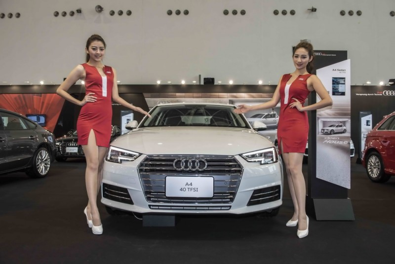 台灣奧迪於車展期間同步推出Audi 【Open House 空前盛惠專案】,即日起至農曆年前入主Audi 全車系(以領牌日期為主),即可享有80至200萬搭配36至60期0%零利率及免費獲贈一年乙式險,敬邀所有喜愛奧迪的車迷朋友們蒞臨Audi專屬展區,把握絕佳賞車及購車時機。