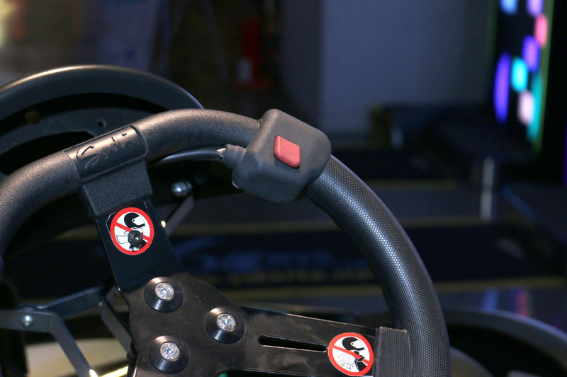 SODI KART RTX電能卡丁車還配有一鍵「加速」按鈕,可設定數十秒的瞬間加速,以利超車。