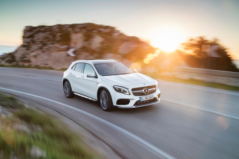 動力最高規車型正式名稱是:Mercedes-AMG GLA 45 4MATIC