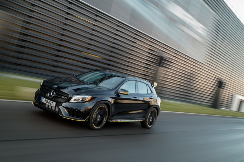 改款後同步推出GLA 45 4MATIC Yellow Night Edition特仕車
