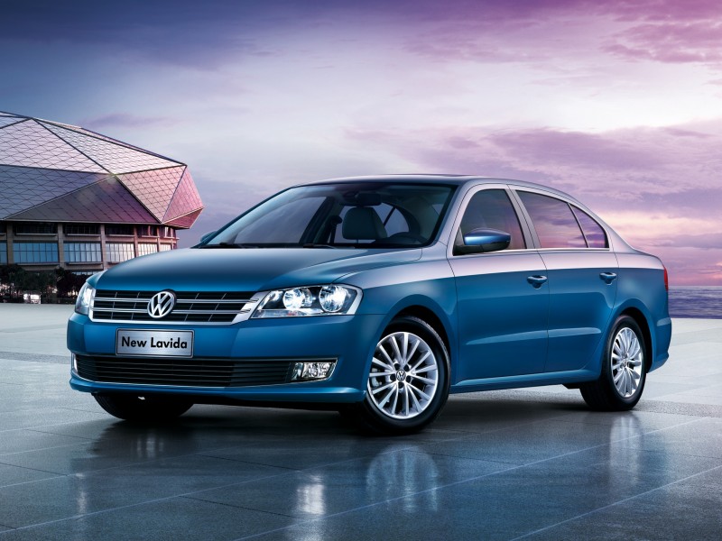這就是大眾朗逸,也就是中國市場專屬的Volkswagen Lavida,竟然就可以賣出47.9萬輛!