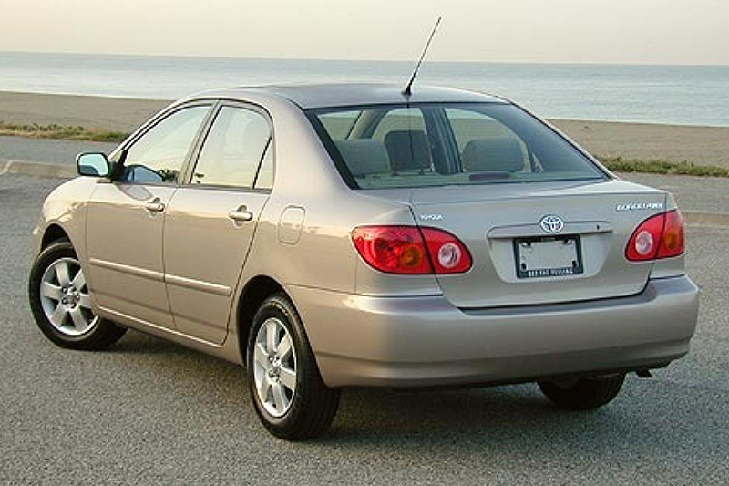 自2001年起接續國產化的Corolla Altis(如圖)、Camry與Vios,更加奠定台灣汽車市場王者地位,Altis也因此開始連續16年單一車轉銷售冠軍之路。