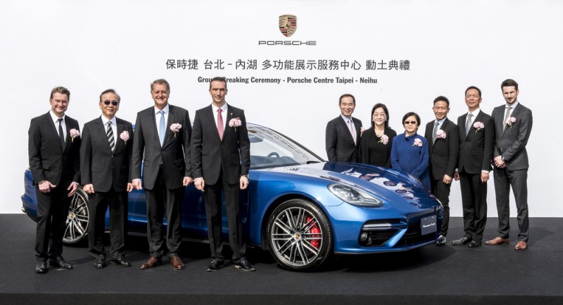 為宣示持續深耕台灣,全新Porsche台北內湖多功能展示服務中心也在稍早舉辦動土典禮。