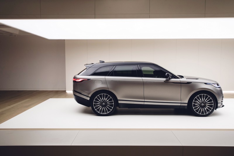 Range Rover 家族全新前衛指標 New Range Rover Velar 於倫敦設計博物館首演登場。