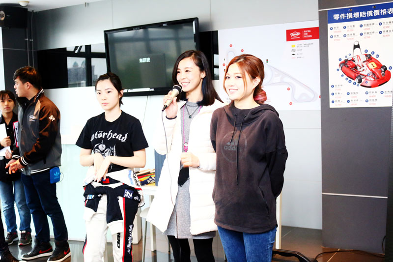 大魯閣卡丁車場主打的「RG Club賽車女孩俱樂部」。