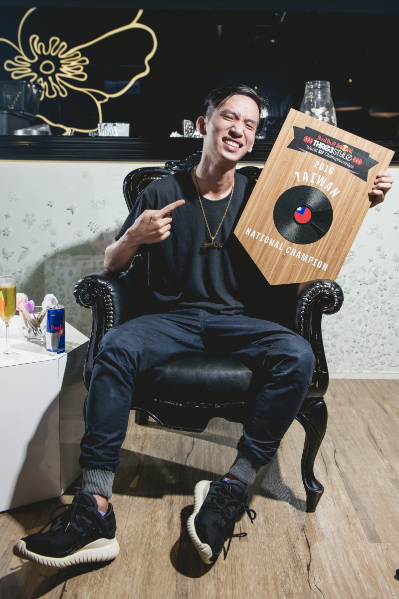 2016 Red Bull 3style台灣區域賽由DJ DinPei奪下冠軍,代表台灣前往智利聖地牙哥參加全球總決賽。