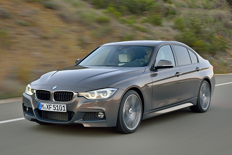 BMW 3系列特定車型加碼贈送一年乙式全險。