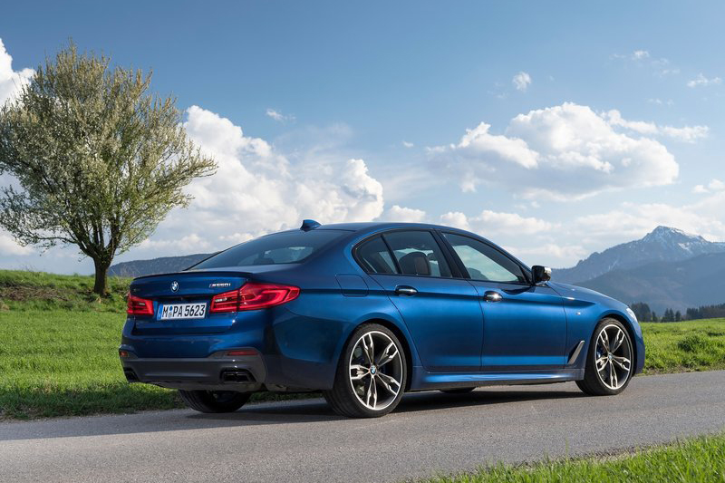 這是新世代M550i xDrive的外觀,M5只會更殺是理所當然的。