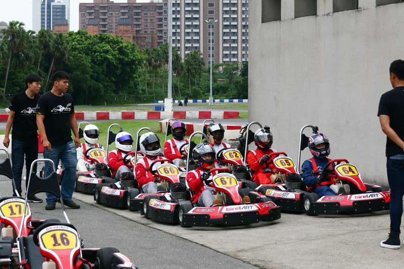 首次的Super N35體驗爭先賽共有8名選手參加。