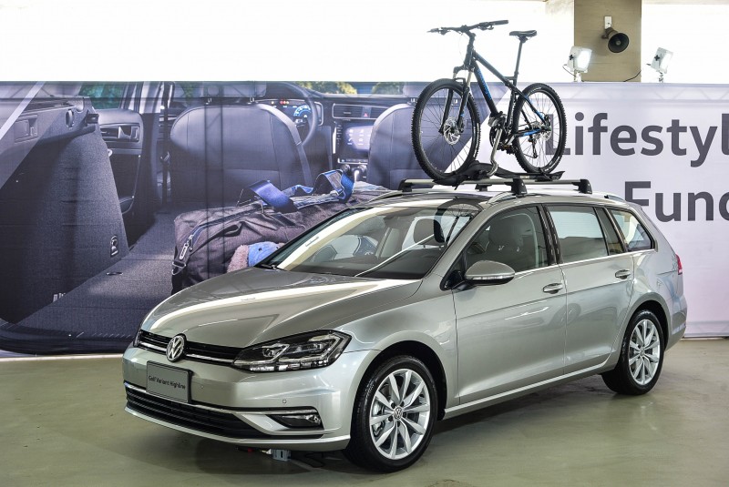 Golf Variant跟外型加裝R-Line套件的Golf Variant(下)哪一輛好?