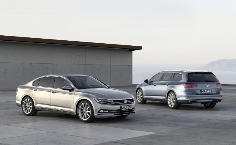 入主「歐洲年度風雲車」Passat / Passat Variant,除享前2年月付9,999元之優惠分期貸款,更加碼贈送「Give Me Five+福斯服務雙享」獲第5年延長保固及4年定期保養。