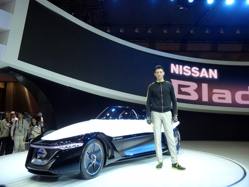 BladeGlider首發於2013年的東京車展。