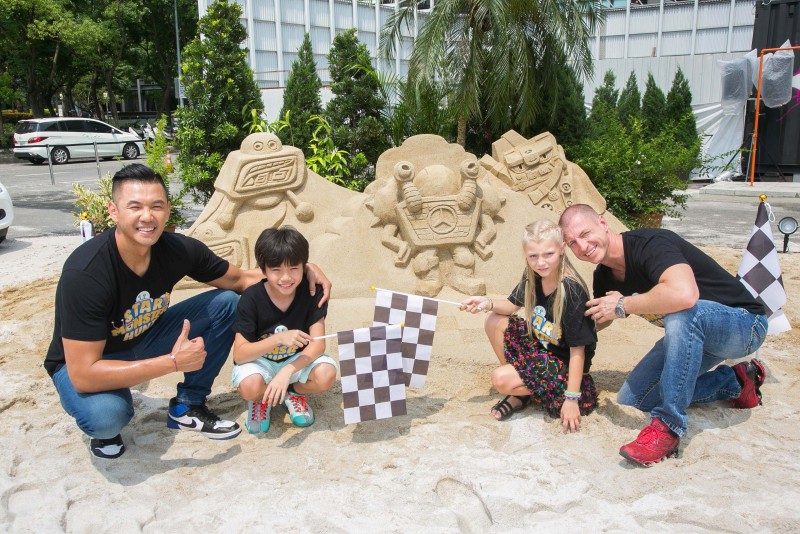 「StarMonster King of the Road 星奇怪獸賽道王者」沙雕藝術展出即日起至8月24日,歡迎至COMMUNE A7欣賞參觀。