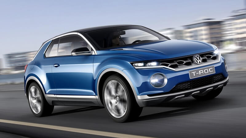 量產T-Roc與2014 T-Roc 概念車非常接近,除了三門/五門差異之外,保桿兩側的燈組外框應該會改成圓角方型,突出的前後輪拱設計則是完整的被保留下來。