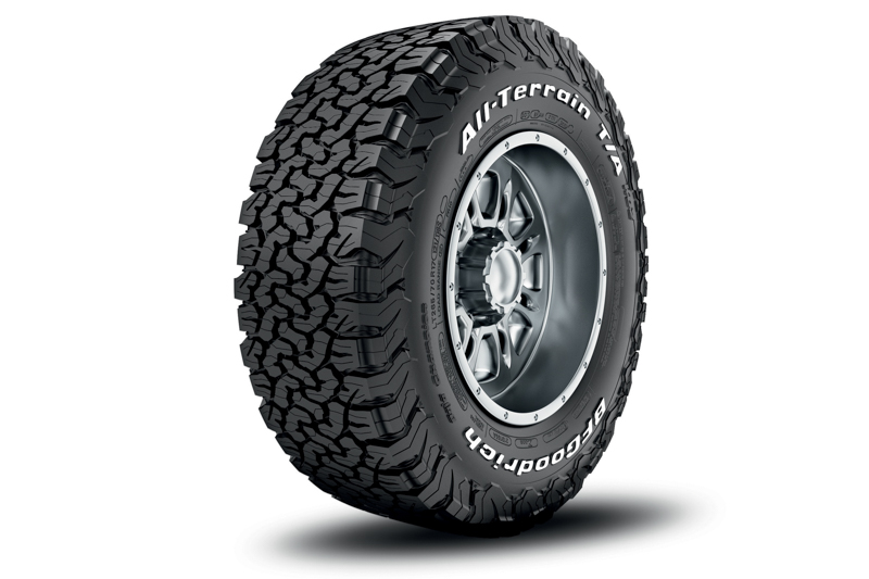 全新ALL-TERRAIN T/A KO2是一款兼顧「On/Off-Road全地形使用」的越野專用胎款,初期供應之規格將提供15~18吋共計16款規格,讓越野玩家們選購最適合自己愛車的輪胎。