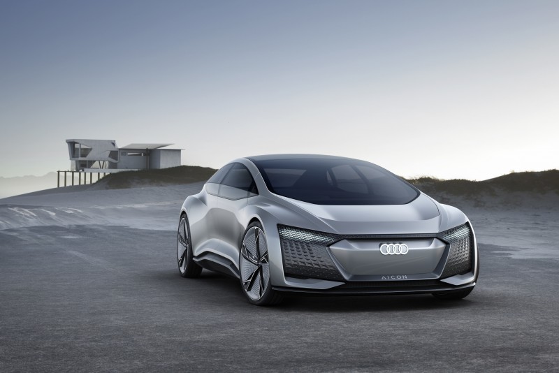 Audi Aicon concept car預演Level 5 自動駕駛車輛新面貌,集結前衛設計語彙、最先進的自動駕駛技術與強勁的純電動力科技,展現Audi 造車工藝與科技研發新巔峰。
