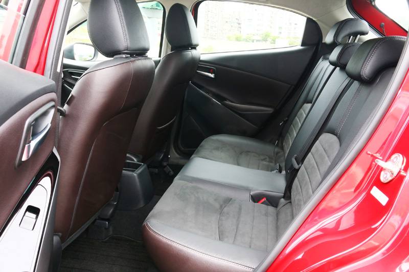 Mazda2的空間規劃一切以夠用為基本概念,足敷日常使用。