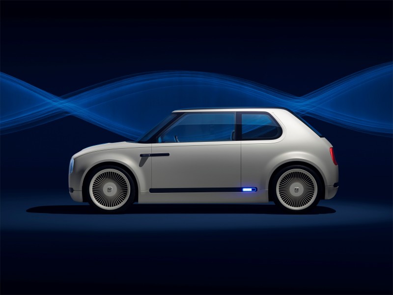Urban EV Concept側面輪廓相當厚實可愛