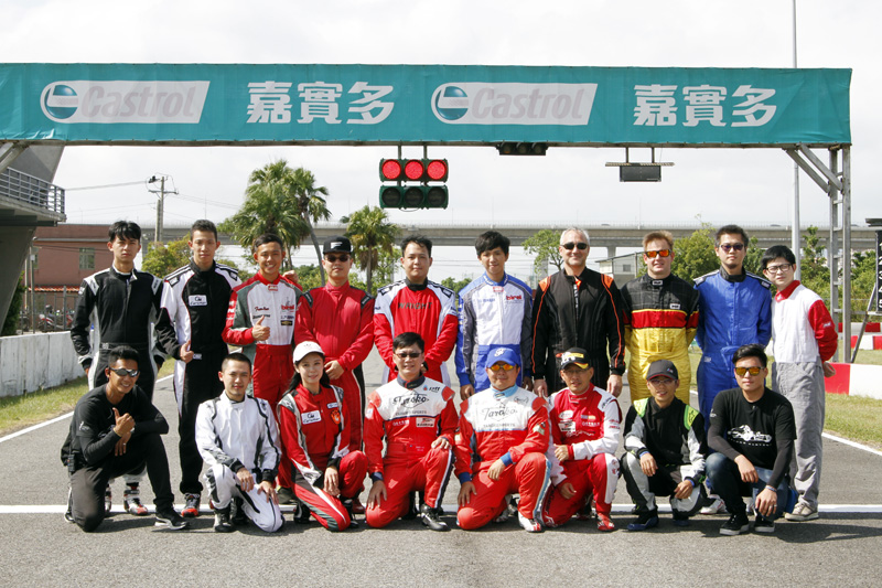 參賽選手大合照。