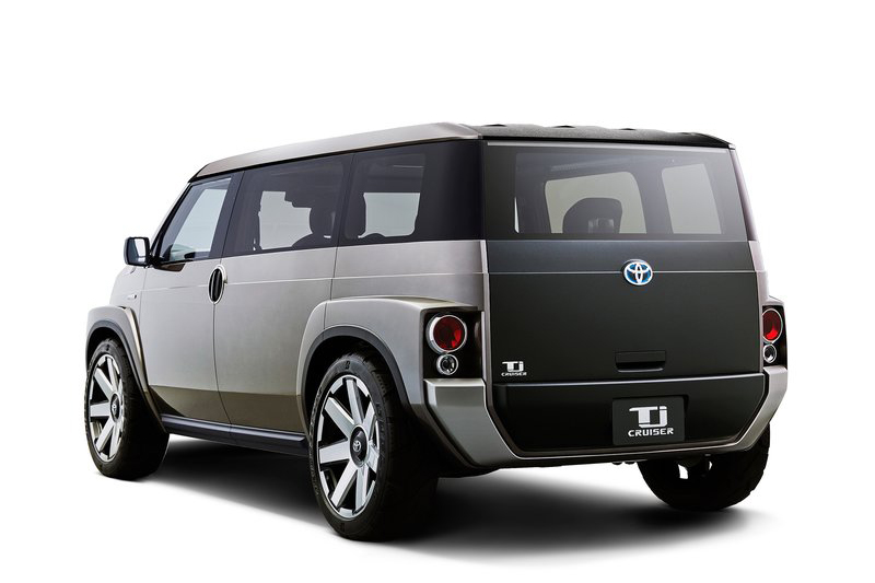 其實屬於小型車的TJ Cruiser Concept,其工具箱般的外型不只夠潮夠炫,同時也確保車內空間最大化。