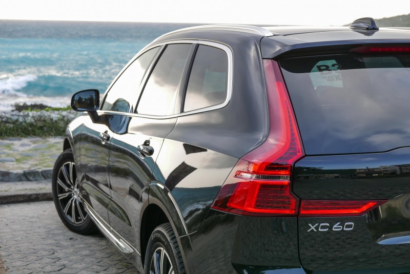 最好賣配上最大膽的顏色 Volvo Xc60 T6 Inscription有需要這麼極端嗎 Carture 車勢文化