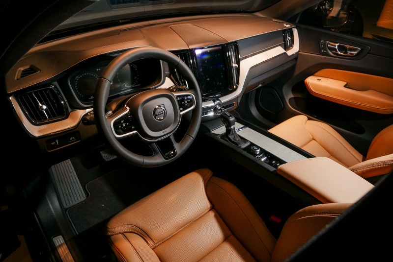 最好賣配上最大膽的顏色 Volvo Xc60 T6 Inscription有需要這麼極端嗎 Carture 車勢文化