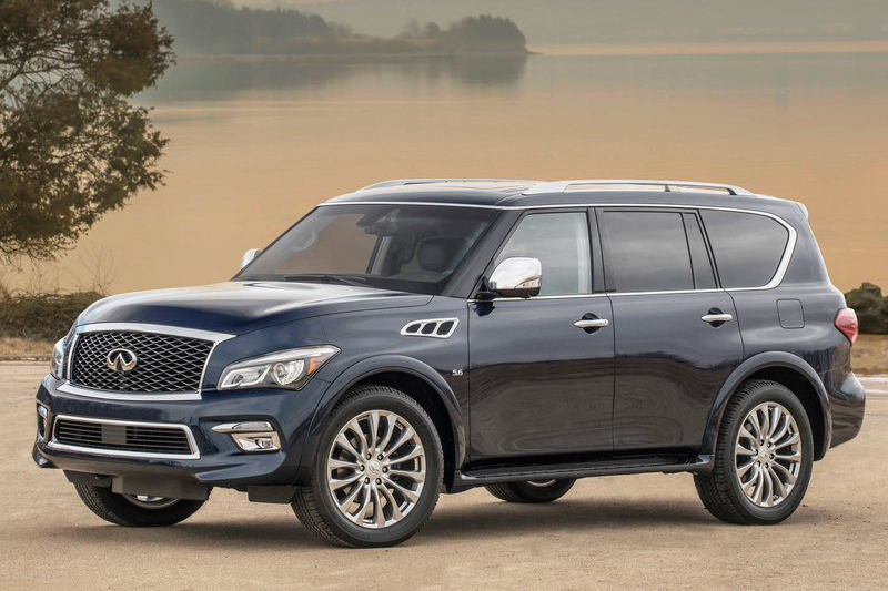 這是台灣並未引進的現行QX80,車頭看去簡直就是一輛卡車了!